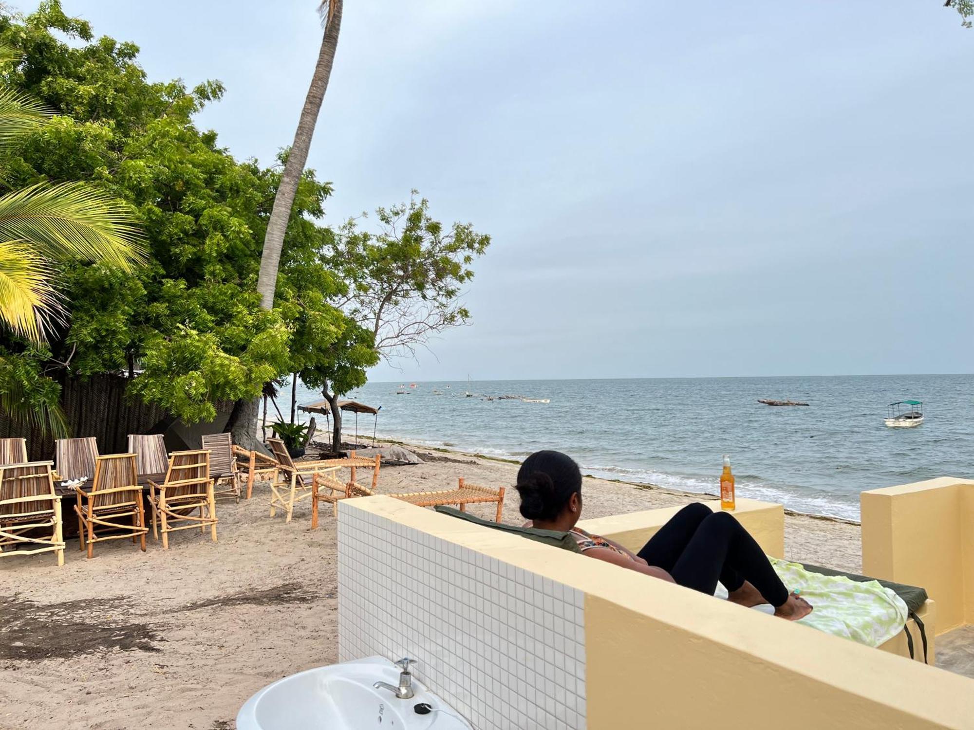 Lui Ushongo Beach House Pangani المظهر الخارجي الصورة